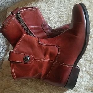 Frye Melissa Short Boots